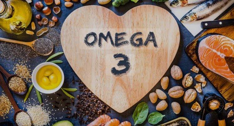 Omega-3 Nahrungsergänzung mit Lachs, Nüssen und Samen für Herzgesundheit und Fitness